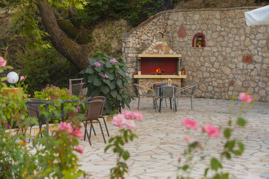 Apartment Dallas Valtos Studios Parga